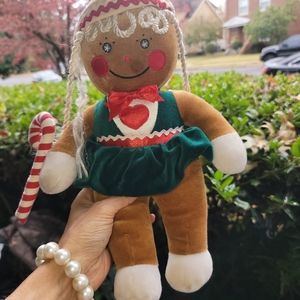 OLD gingerbread girl. GRANDMA attic!! Target  1990 doll Xmas display plush